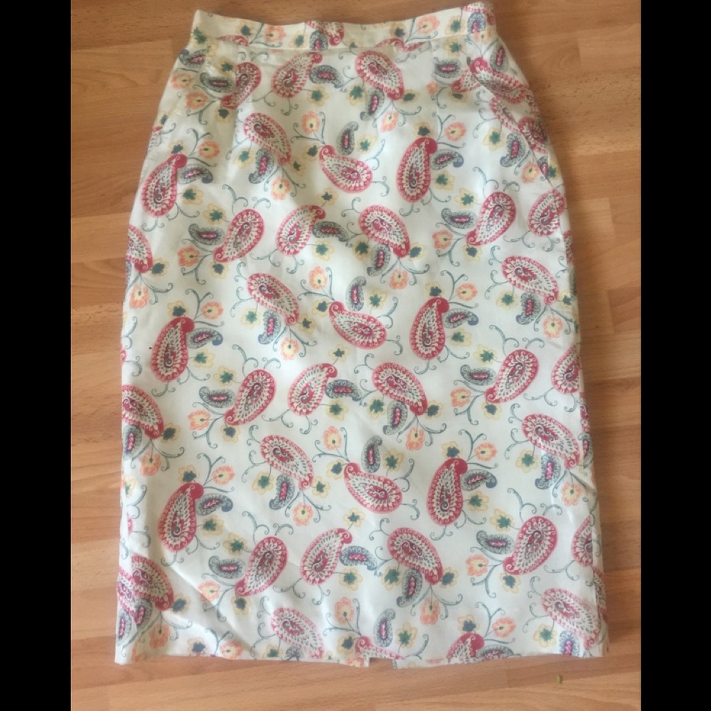 Burberry silk skirt